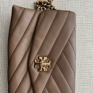 Tory Burch Kira- wallet on a chain & matching card holder